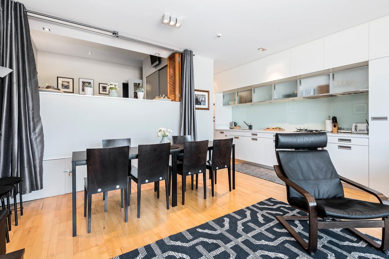 Swiss-Belsuites Pounamu Queenstown Exterior photo A modern apartment in Stockholm, Sweden